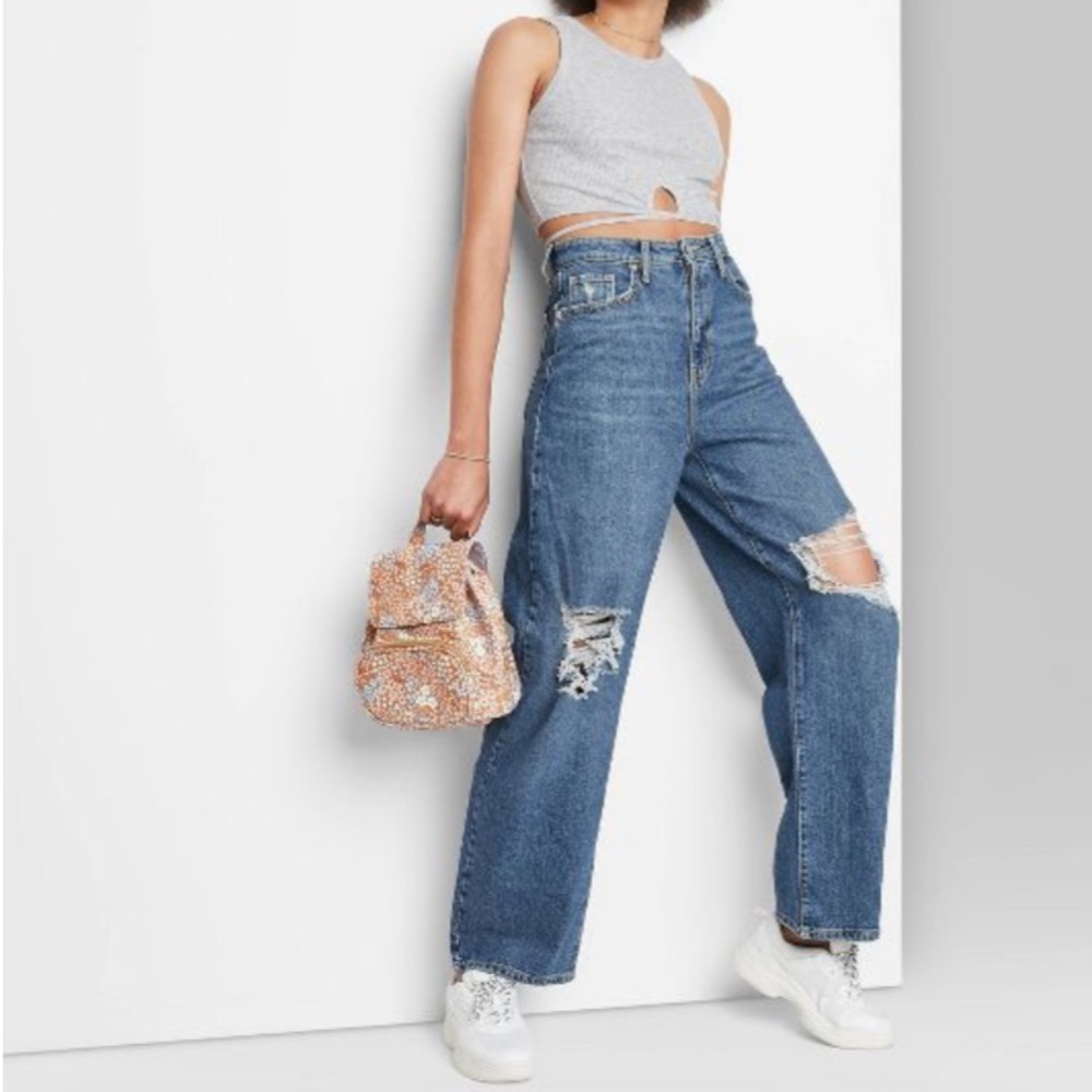 NWT 90’s High Rise Distressed Wide Leg